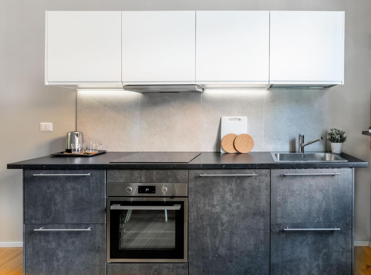 Ferienwohnung Joivy Charming Flat With Desk Mailand Exterior foto