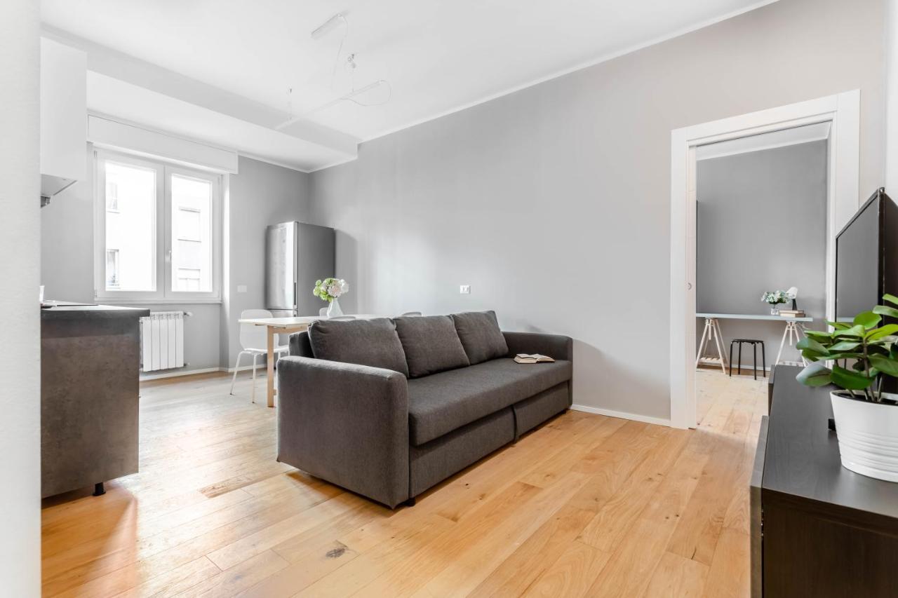 Ferienwohnung Joivy Charming Flat With Desk Mailand Exterior foto