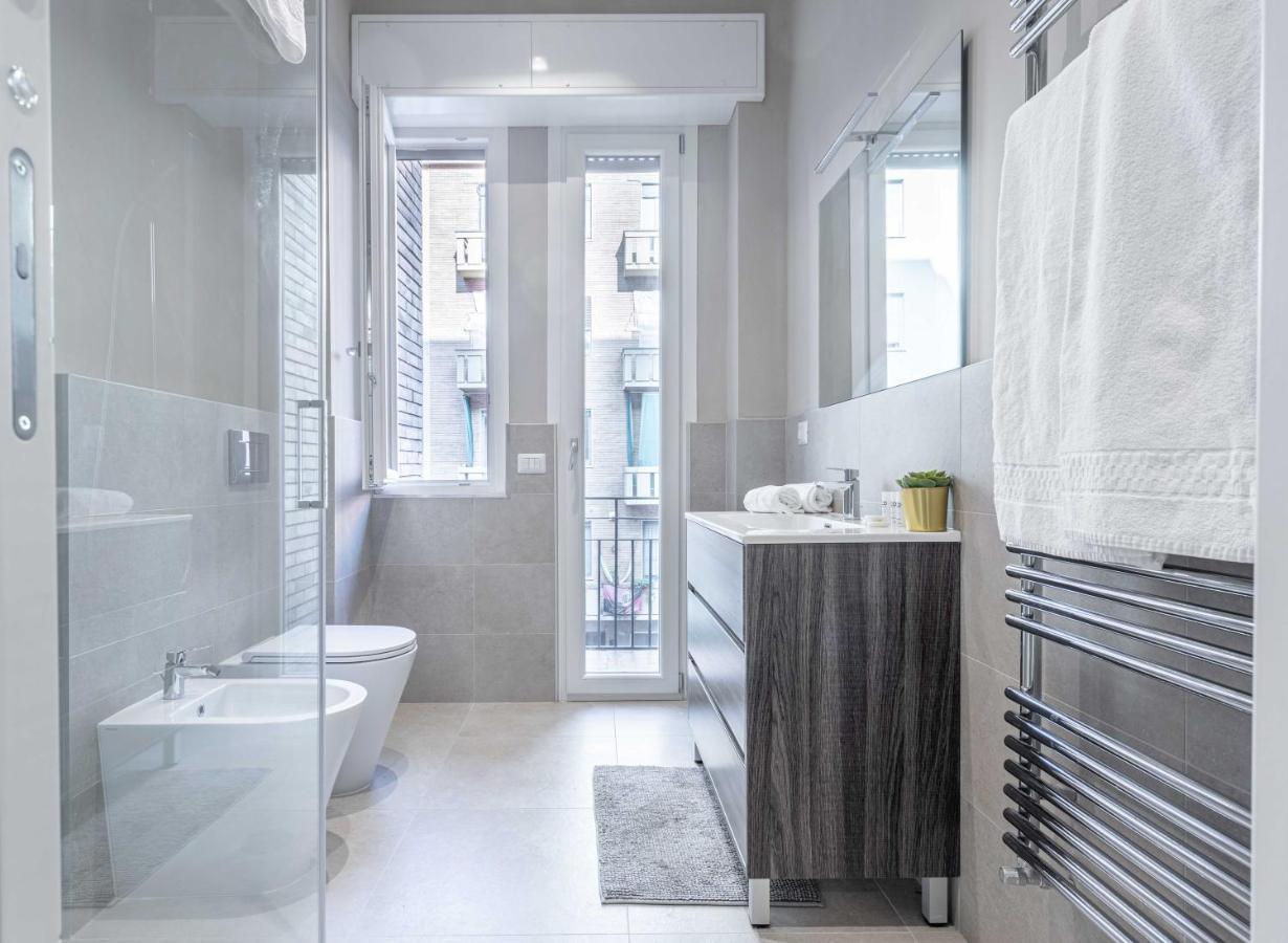 Ferienwohnung Joivy Charming Flat With Desk Mailand Exterior foto
