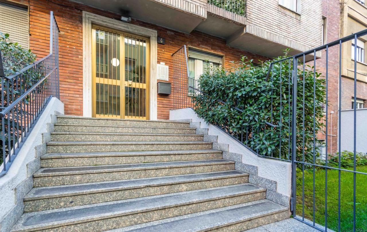 Ferienwohnung Joivy Charming Flat With Desk Mailand Exterior foto