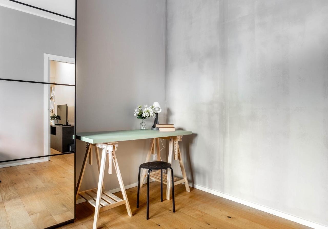 Ferienwohnung Joivy Charming Flat With Desk Mailand Exterior foto